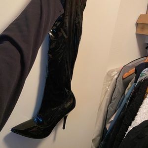 Women’s leather over the knee boots